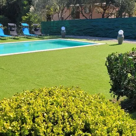 à casita villa 8 personnes avec piscine Villa Moriani-Plage